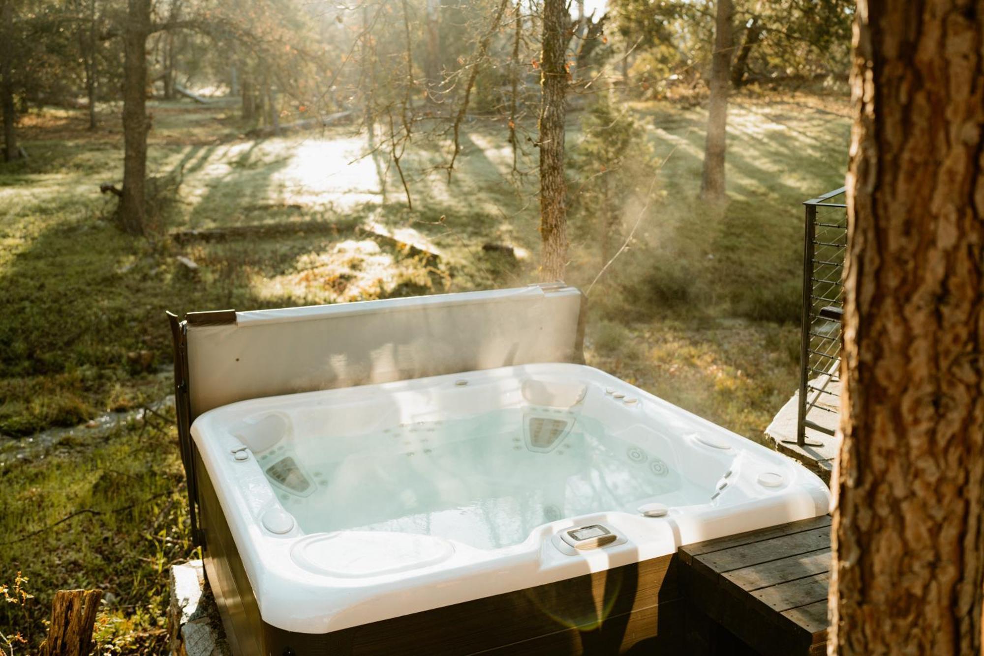 Villa Stone House By Casa Oso, Hot Tub, 43 Private Acres With Hiking Trails *